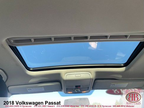 Used 2018 Volkswagen Passat 2.0T SE w/ SE Lighting Package image 12