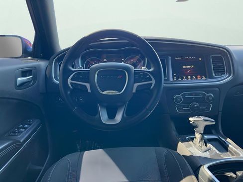 Used 2016 Dodge Charger R/T image 40