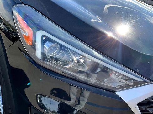 Used 2019 Hyundai Tucson SE image 27
