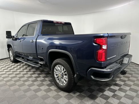 Used 2021 Chevrolet Silverado 2500 High Country w/ Z71 Off-Road Package image 6