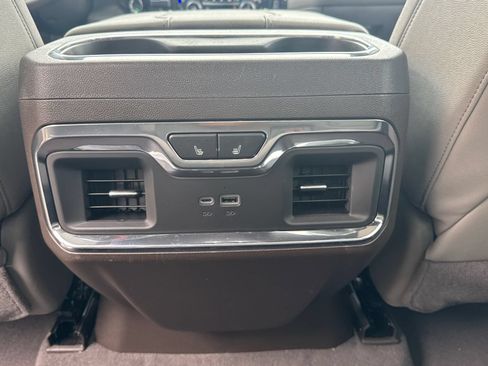 Used 2025 Chevrolet Silverado 2500 LTZ w/ LTZ Premium Package AWD/4WD image 24