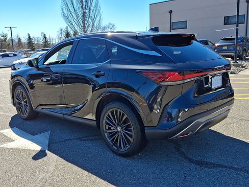 Certified 2025 Lexus RX 350 Premium w/ Accessory Package image 4