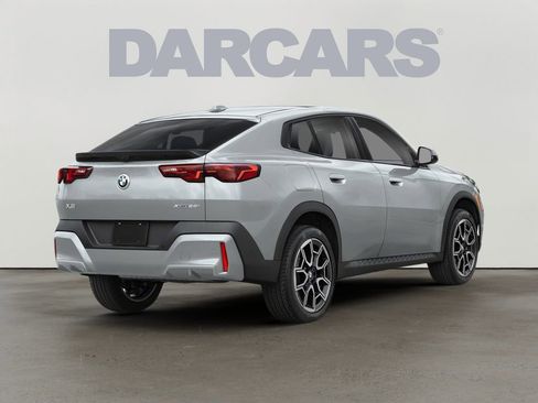 New 2026 BMW X2 xDrive28i w/ M Sport Package image 3