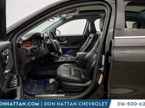 Used 2021 Lincoln Corsair Reserve image 5