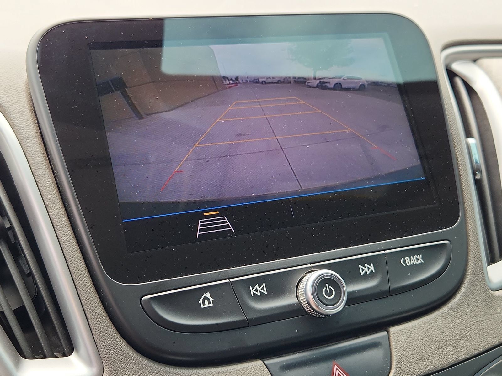 Used 2019 Chevrolet Malibu LS FWD image 22