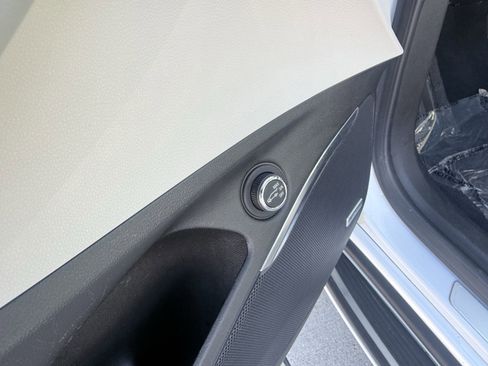 Used 2024 Buick Enclave Avenir w/ LPO, Hit The Road Package image 28