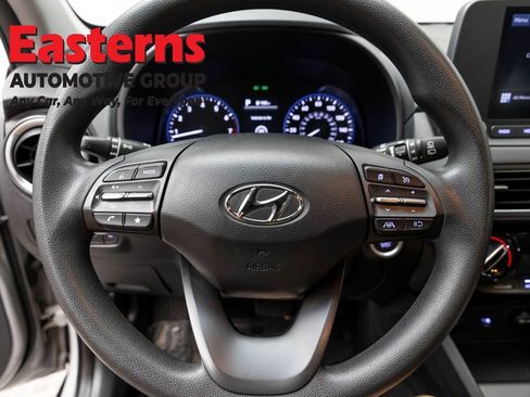 Used 2022 Hyundai Kona SEL AWD/4WD image 10
