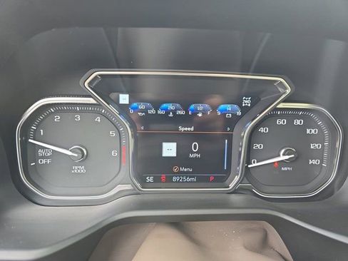 Used 2021 GMC Yukon Denali w/ Denali Premium Package image 20