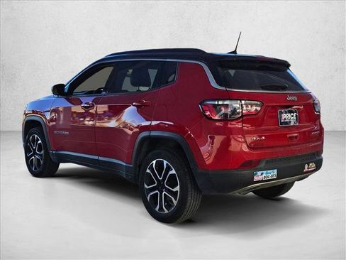 Used 2023 Jeep Compass Limited image 7