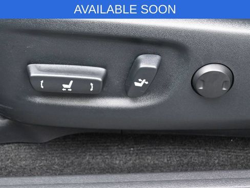 Used 2024 Toyota 4Runner TRD Off-Road Premium w/ Moonroof Package AWD/4WD image 10