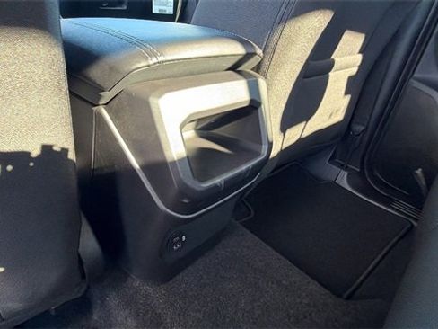 New 2025 Ford Ranger XLT w/ Equipment Group 301A High image 17