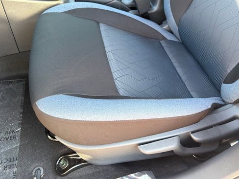 New 2025 Nissan Versa SV w/ Trunk Package image 18