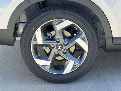 New 2026 Hyundai Venue SEL image 7