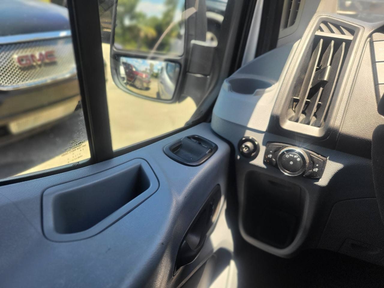 Used 2016 Ford Transit 350 XLT RWD image 59