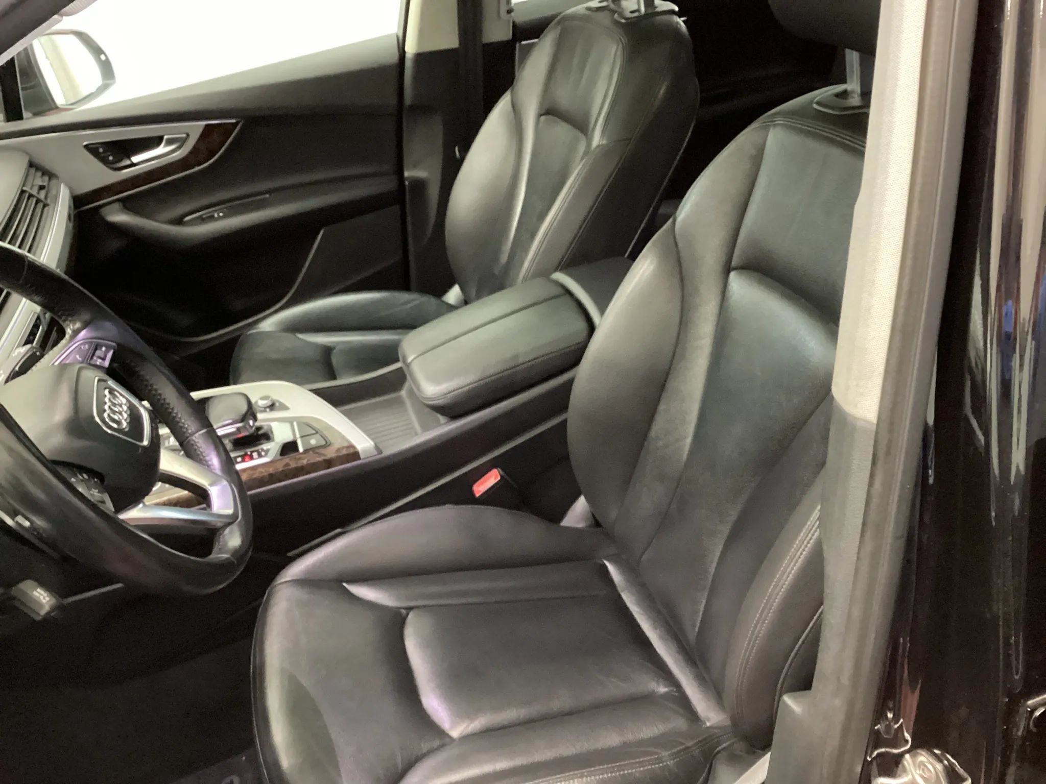 Used 2018 Audi Q7 2.0T Premium Plus w/ Premium Plus Package AWD/4WD image 10