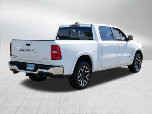 Used 2025 RAM 1500 Laramie AWD/4WD image 7