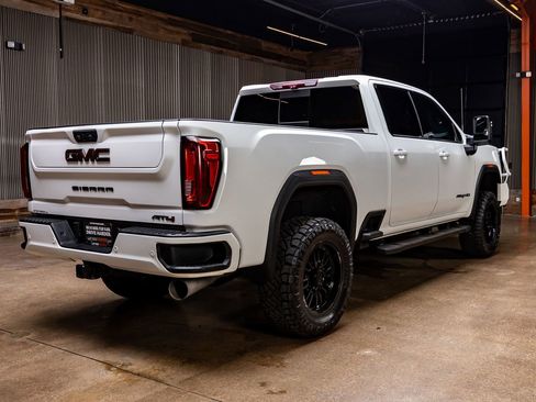 Used 2021 GMC Sierra 2500 AT4 w/ AT4 Preferred Package image 10