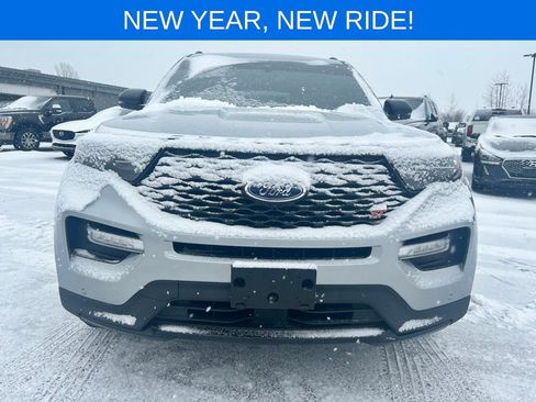 Certified 2023 Ford Explorer ST w/ Equipment Group 401A image 9