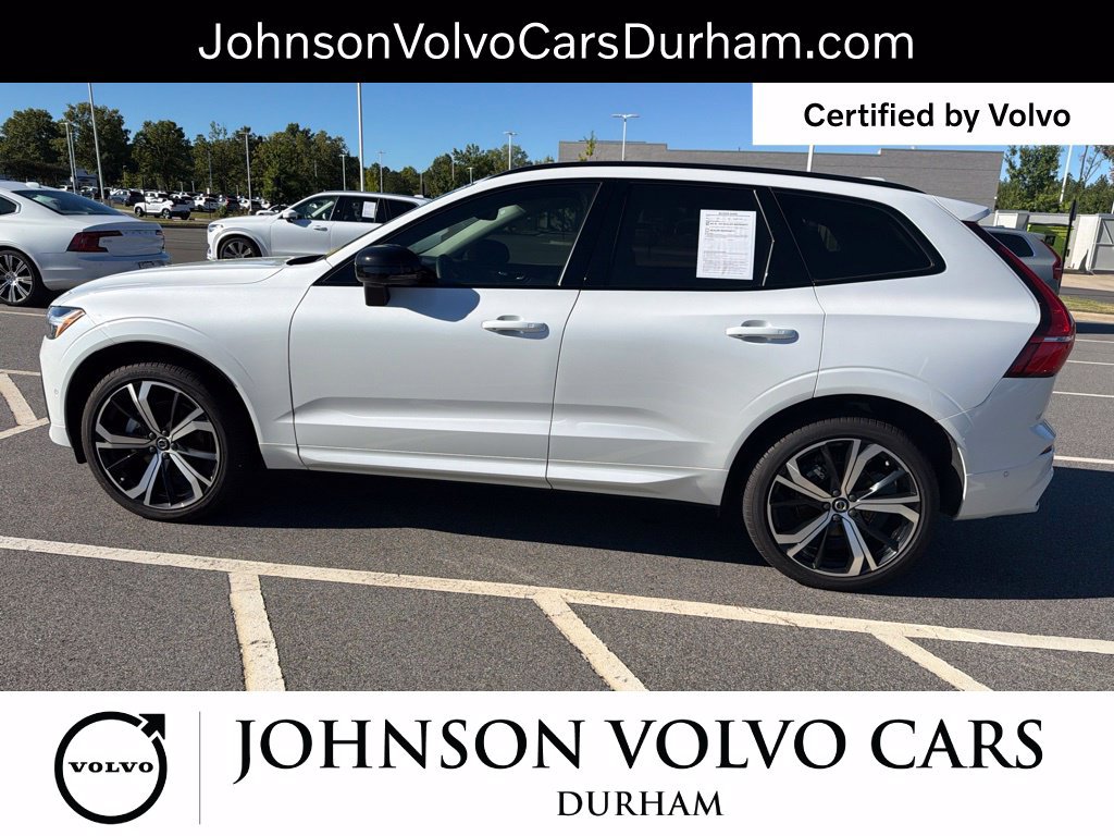 Certified 2025 Volvo XC60 B5 Ultra w/ Protection Package Premier AWD/4WD image 23