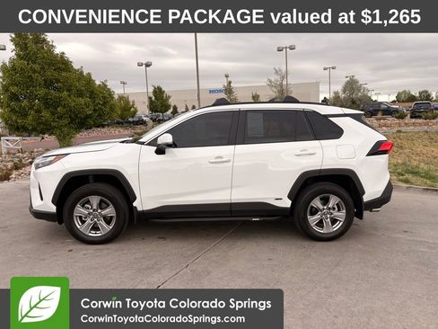 Used 2025 Toyota RAV4 XLE w/ Convenience Package AWD/4WD image 5