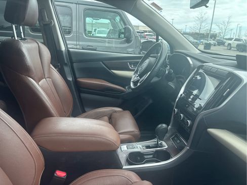 Used 2020 Subaru Ascent Touring image 3