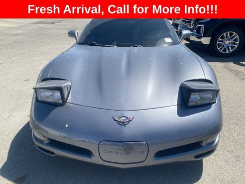 Used 2003 Chevrolet Corvette Convertible w/ Preferred Equipment Group1 RWD image 2