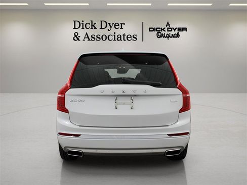 Certified 2021 Volvo XC90 T8 Inscription w/ Advanced Package image 4