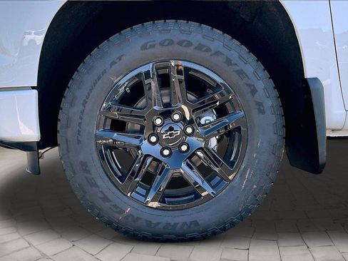 New 2026 Chevrolet Silverado 1500 RST AWD/4WD image 15