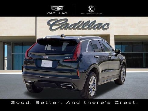 Used 2025 Cadillac XT4 Premium Luxury image 3