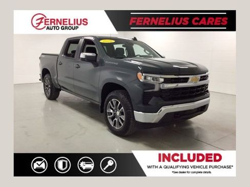 Used 2025 Chevrolet Silverado 1500 LT AWD/4WD image 1