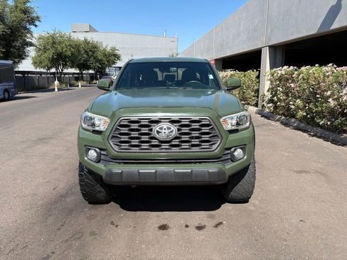 Used 2021 Toyota Tacoma TRD Off-Road AWD/4WD image 5