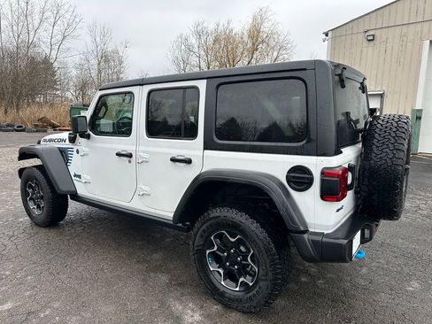 Certified 2022 Jeep Wrangler Unlimited Rubicon 4xe w/ Cold Weather Group image 16