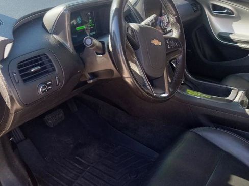 Used 2014 Chevrolet Volt Premium w/ Premium Trim Package image 4