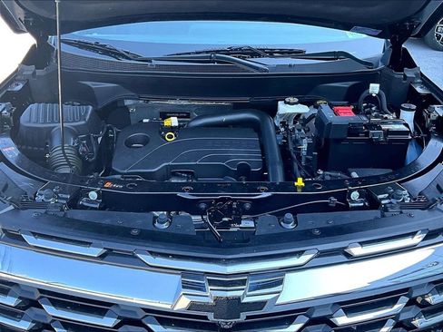 Used 2025 Chevrolet Equinox LT w/ Convenience Package II AWD/4WD image 28