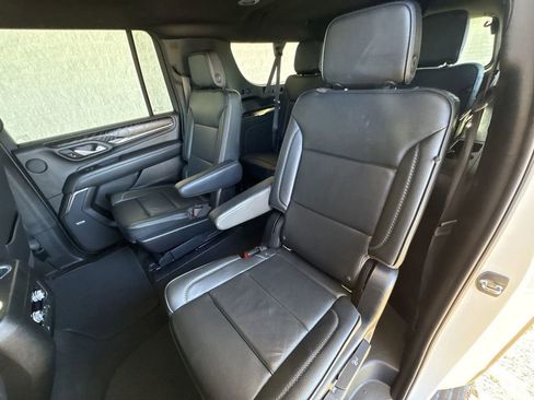 Certified 2022 GMC Yukon XL Denali image 25