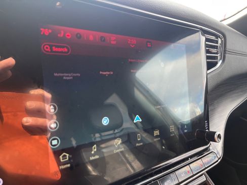 Used 2024 Jeep Wagoneer Series II image 13