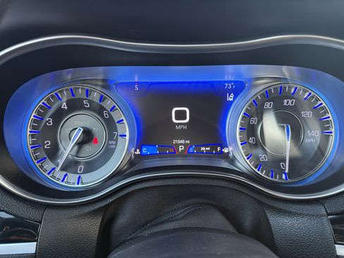 Used 2020 Chrysler 300 S w/ 300S Premium Group image 21