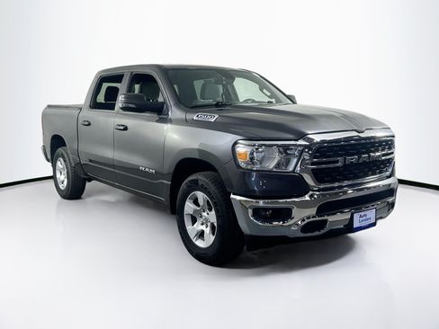 Used 2023 RAM 1500 Big Horn AWD/4WD image 3