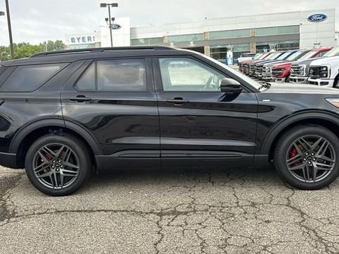 New 2026 Ford Explorer ST-Line w/ ST-Line Street Pack AWD/4WD image 27