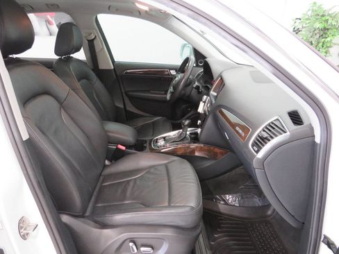 Used 2014 Audi Q5 2.0T Premium Plus image 11