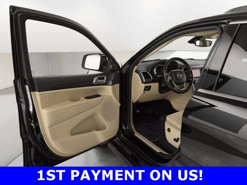 Certified 2021 Jeep Grand Cherokee Laredo image 16