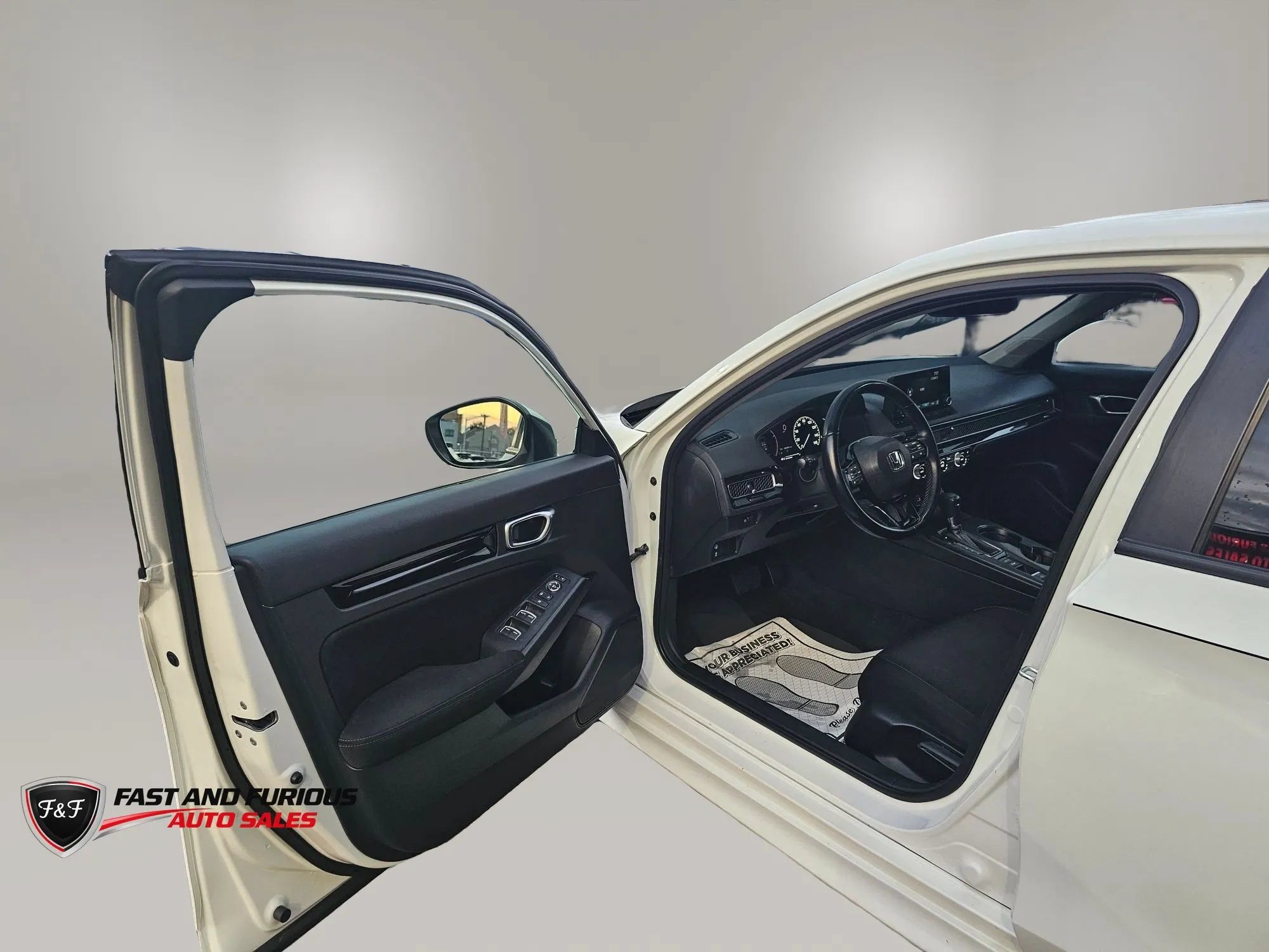 Used 2023 Honda Civic EX image 9
