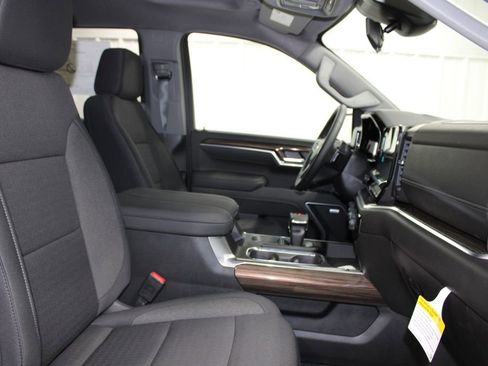 New 2026 Chevrolet Silverado 1500 RST image 35