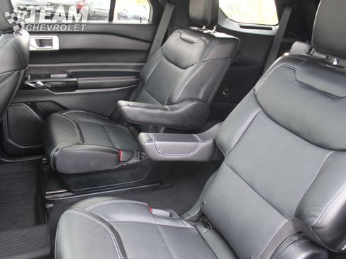 Used 2022 Ford Explorer ST w/ Equipment Group 401A image 23