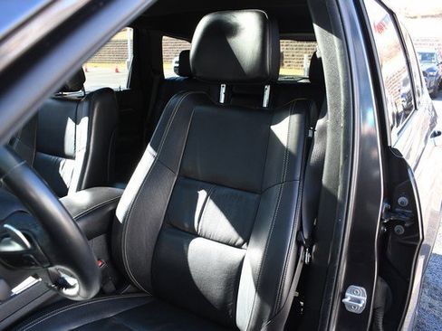 Used 2014 Jeep Grand Cherokee Limited w/ Trailer Tow Group IV image 17