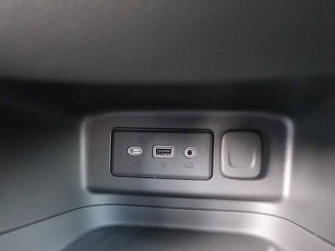 Used 2022 Chevrolet Equinox RS AWD/4WD image 21