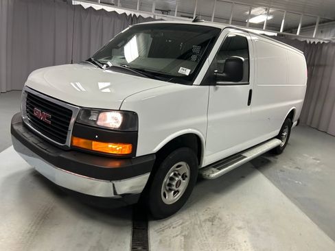 Used 2024 GMC Savana 2500 Work Van w/ Driver Convenience Package image 3