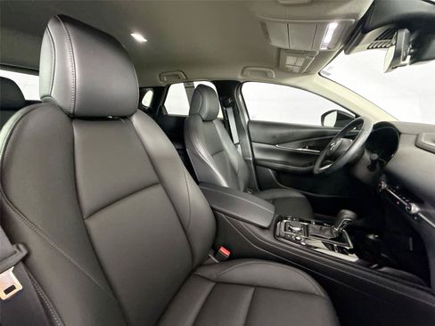 Certified 2025 MAZDA CX-30 AWD 2.5 S w/ Select Sport Pkg image 39