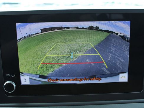 Used 2025 Toyota Tacoma SR RWD image 31