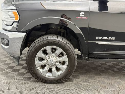 Used 2022 RAM 3500 Limited AWD/4WD image 11